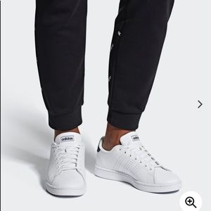 Woman’s cloud foam adidas Size 9.5